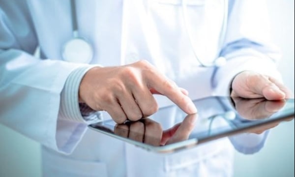 34a9c78678cd0d708d1dc725e94da209-1