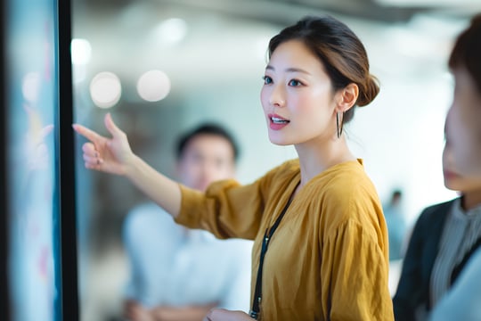 4344_Professional businesswoman corporate leader manager speaking at conference